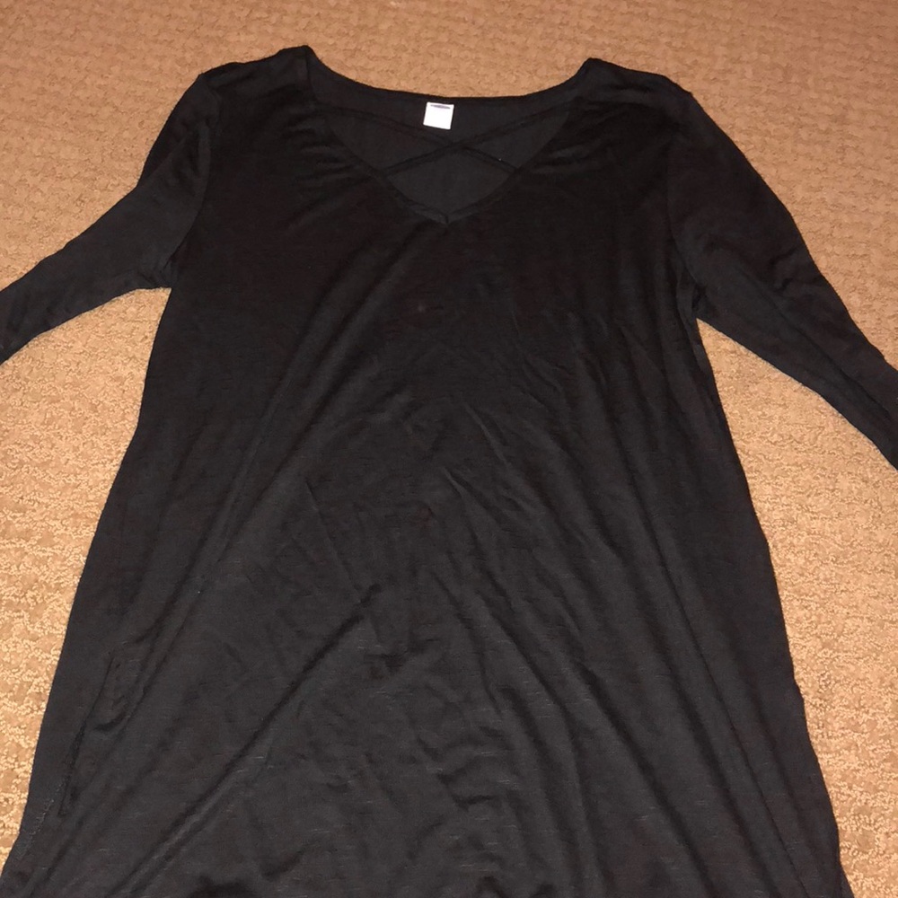 Black tunic top with cut outs